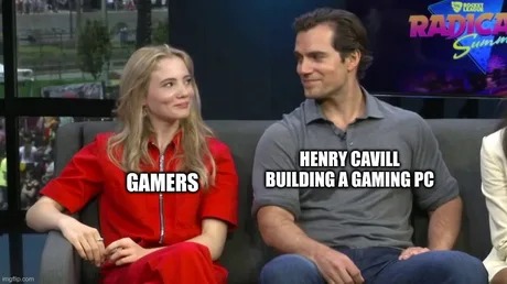 Henry Cavill montando su nuevo PC Gamer es el post importante del día