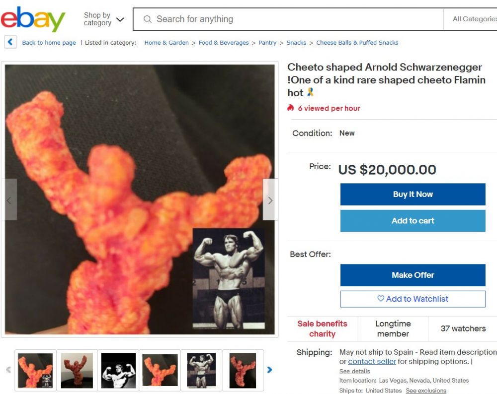 Subastan un cheeto con forma de Arnold Schwarzenegger por 20.000$