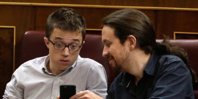 Según Errejón el móvil es un “dispositivo neoliberal de control sistemático de nuestro tiempo”.