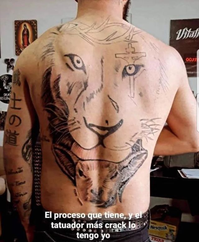 El tatuaje que emocionó a Mufasa