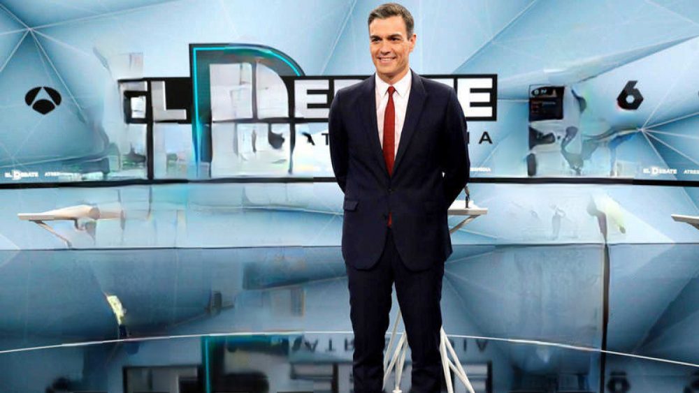 Esto fue en 2019 y menos de 3 años después vamos camino a que solo quede PDRO SNCHZ. Espectacular.