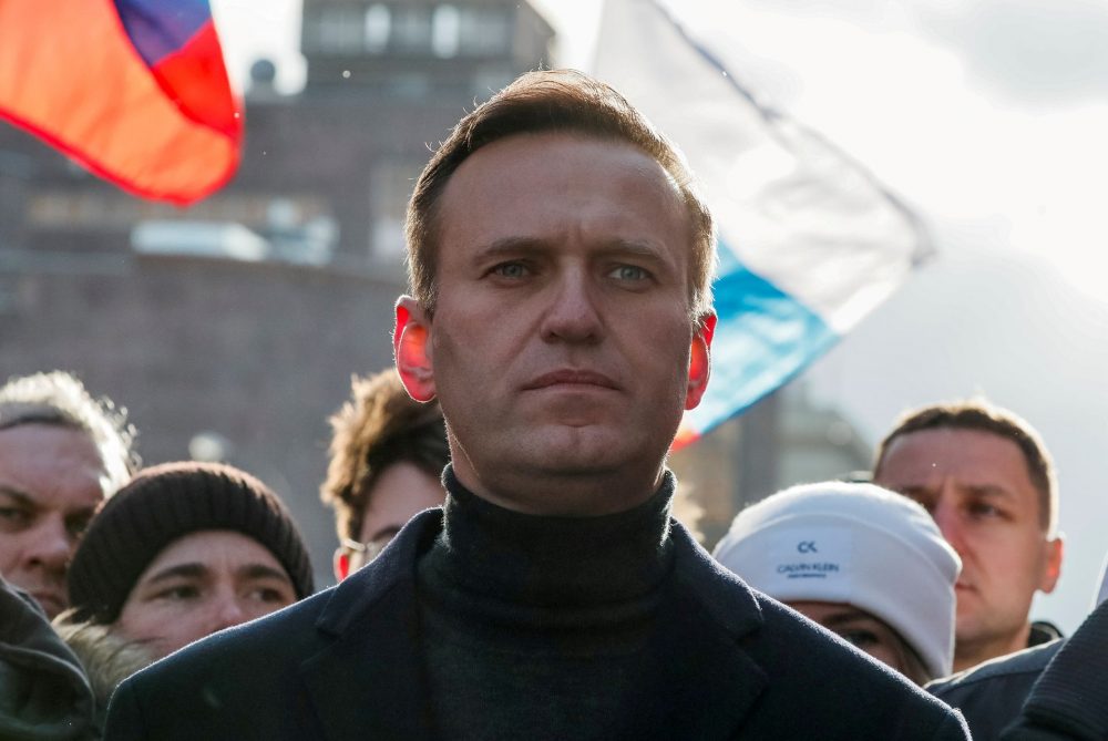 El líder de la oposición rusa, Alexey Navalny, ha sido sentenciado a nueve años en una cárcel de máxima seguridad, según la agencia de noticias estatal rusa Tass