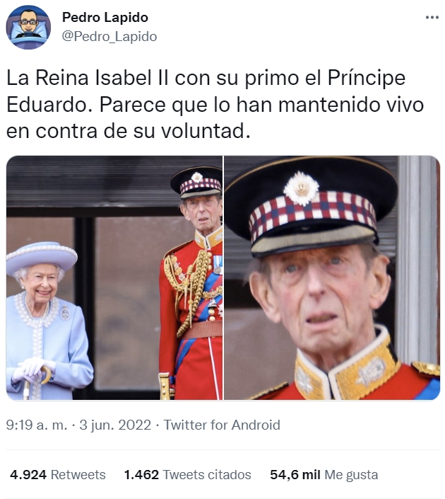 Parece que le hicieron la foto justo cuando se estaba transformando en ratón