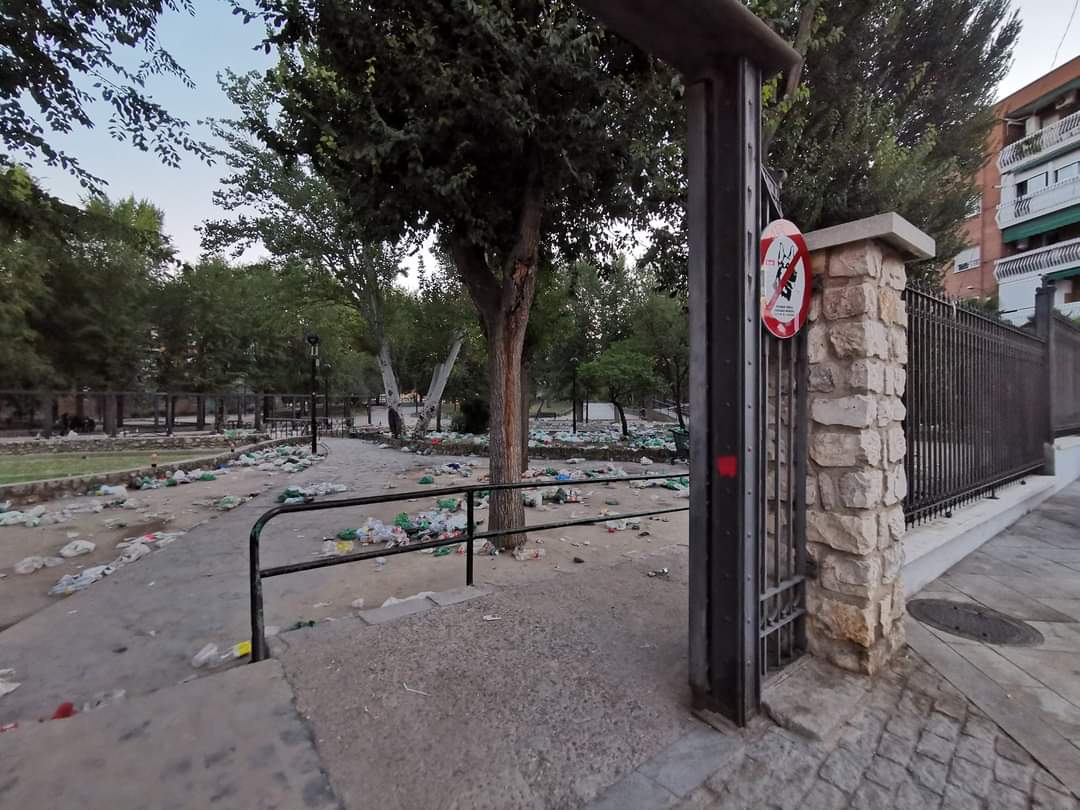 Perros no, cerdos sí