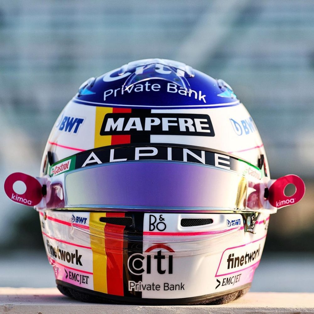 Este fin de semana, en el último Gran Premio que disputará Sebastian Vettel, Fernando Alonso lucirá el mítico diseño del piloto alemán