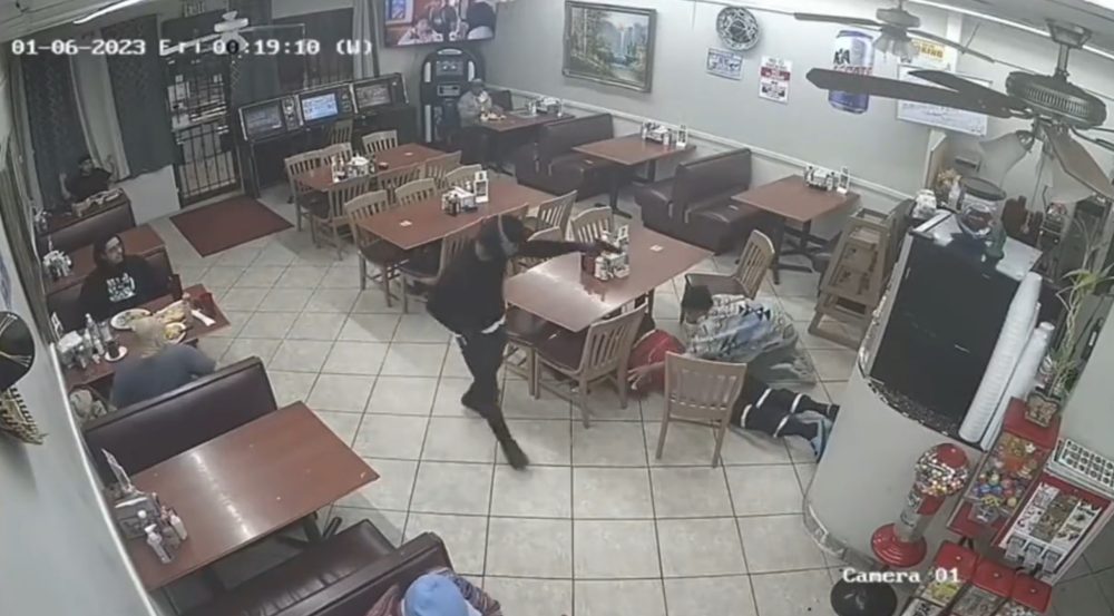 Esto es lo que te puede pasar si entras a robar a un restaurante de Texas