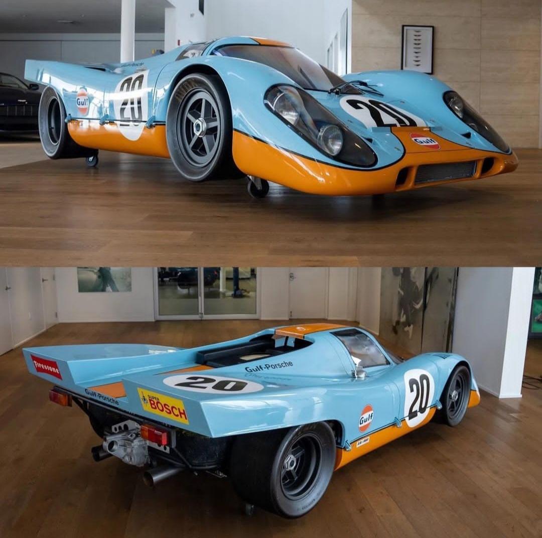 Un circuito de slot (Scalextric) dentro de un Porsche 917