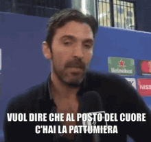 La Kiss Cam más cruel: le niega un beso a su acompañante y se lo da al tipo que tiene detrás