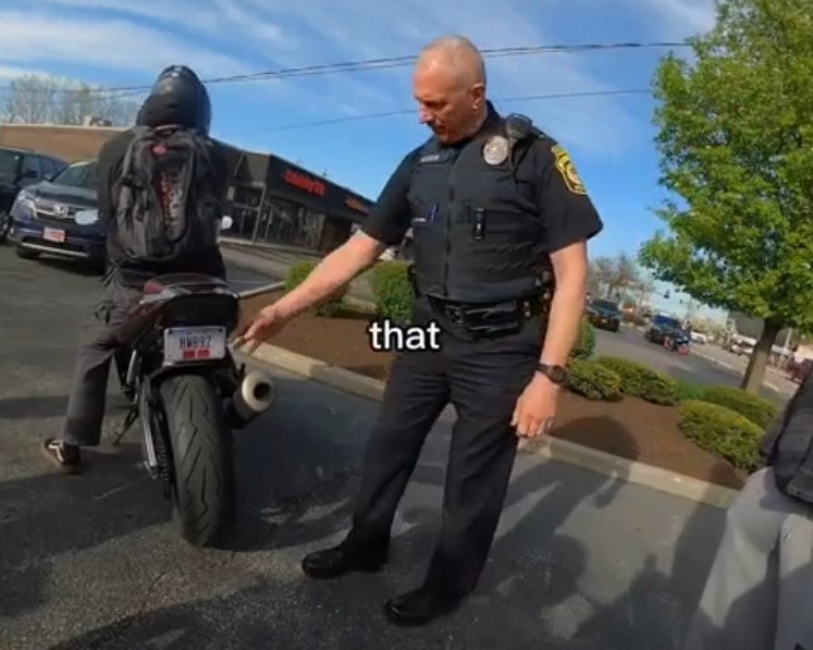 Pillote infernal: "Esa matrícula no es legal"