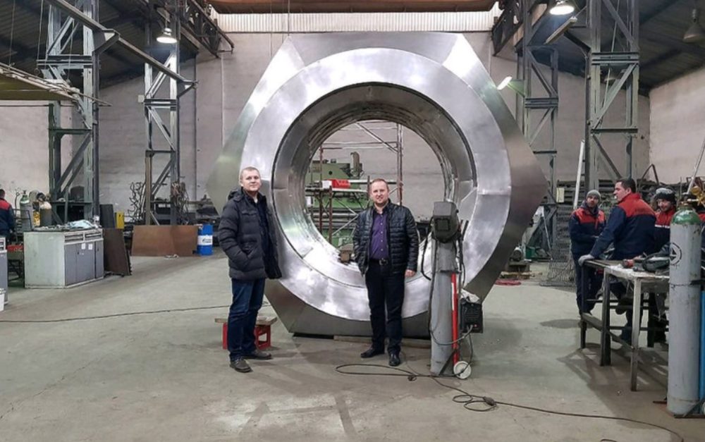 La tuerca más grande del mundo