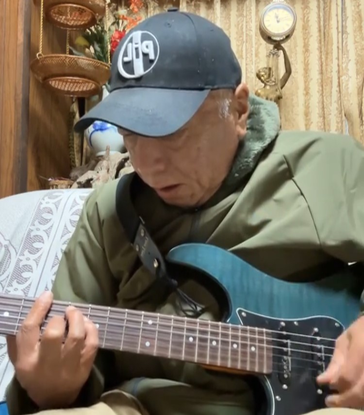 Nunca antes una voz transmitió tanto sentimiento.