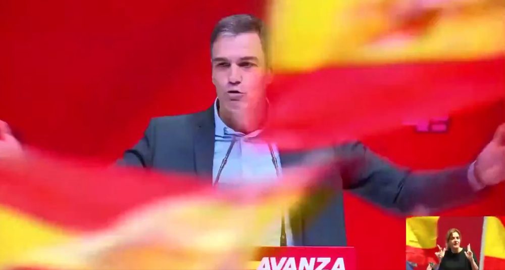 Sánchez: “Me encanta ver hoy aquí banderas de España, porque nosotros también somos España. No va a haber ni Trump, ni Milei, ni Bolsonaro, ni Feijóo, ni Abascal. Va a haber cuatro años de Gobierno progresista”