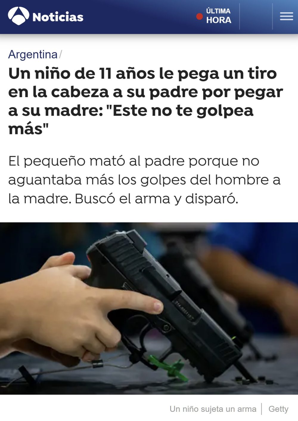 Un niño de 11 años se carga a su padre con un tiro en la cabeza por pegar a su madre