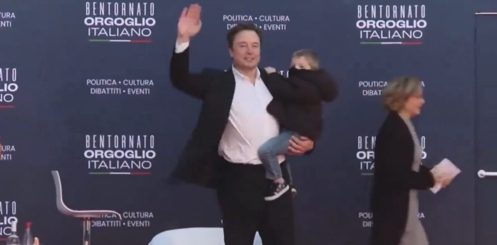 Elon Musk dice que es primordial que los europeos vuelvan a tener hijos y advierte al continente sobre el virus de la mente woke.
