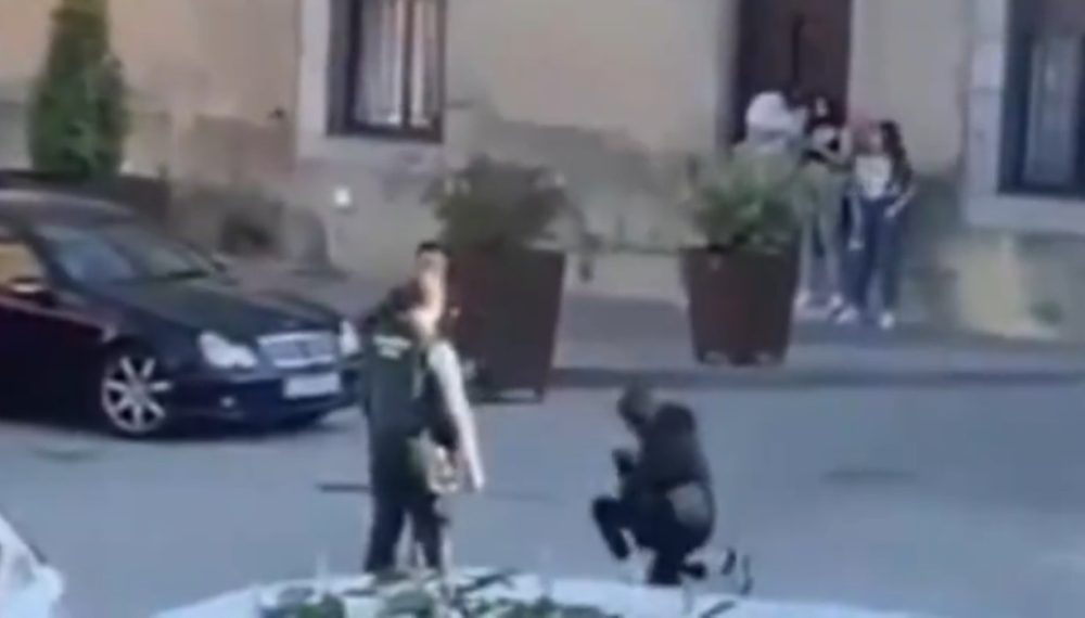 Otro caso más de policías sin sangre...