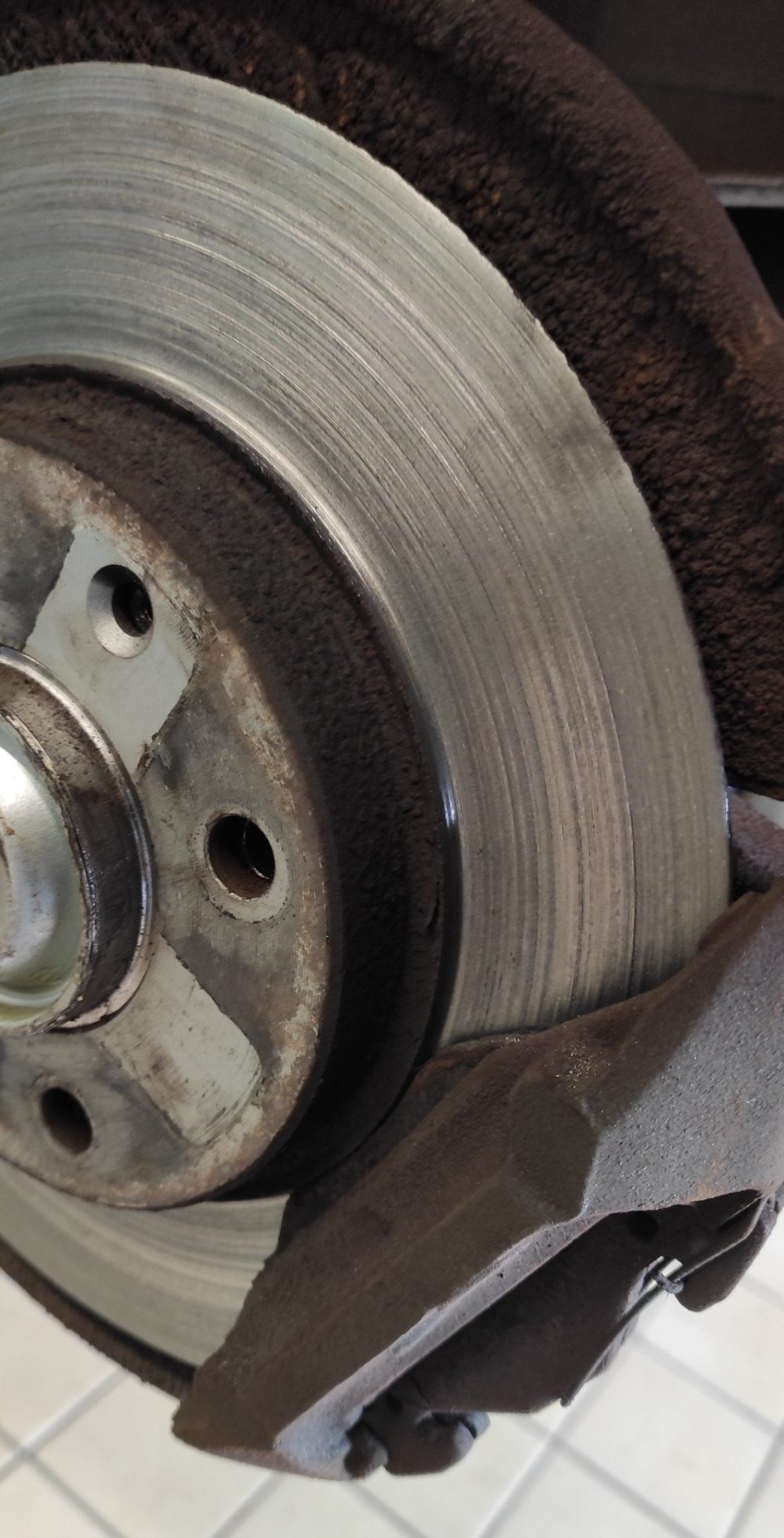 El disco aún se puede aprovechar para cortar fiambre en el Mercadona xd