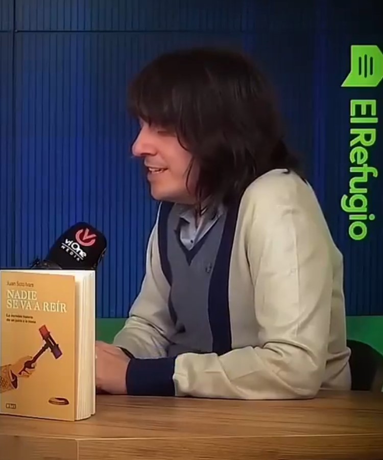 Condenado a 18 meses de cárcel por hacer una sátira del sensacionalismo mоrbоsо de los medios de comunicación