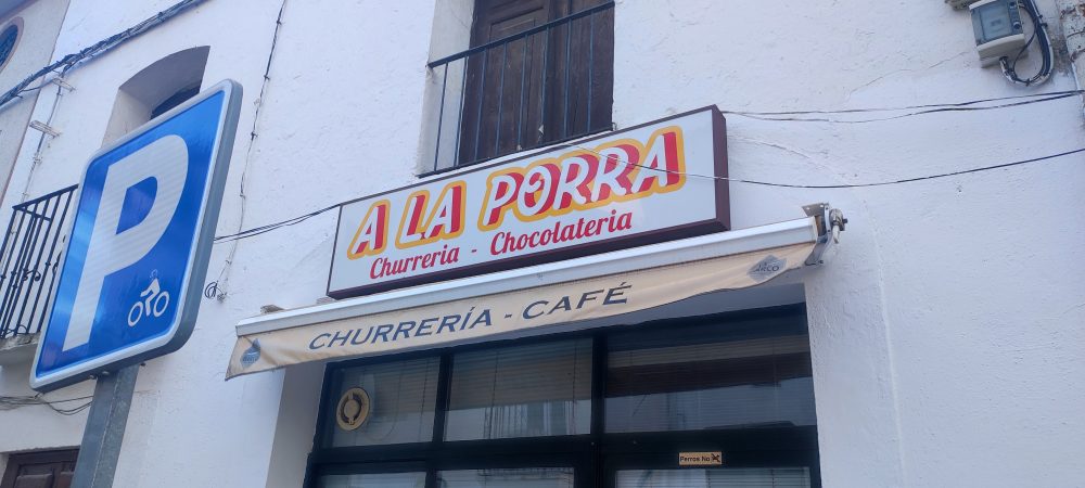 Masters of Naming visto en San Vicente de Alcántara, Badajoz.