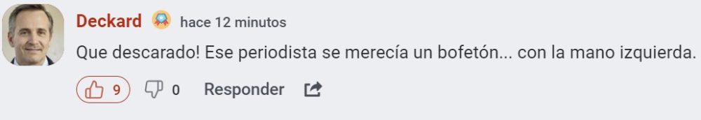 Un fotógrafo le pide "un saludo con la mano izquierda" a Mirela Balic, que estaba tapándose la teta izquierda con la mano.