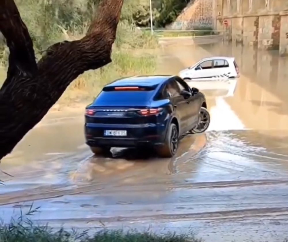 Cuando descubres por la hard way que los cilindros de tu Porsche Cayenne no están preparados para funcionar con colacao.