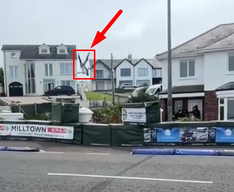 Espectacular accidente de Paul Cassidy en la North West 200.