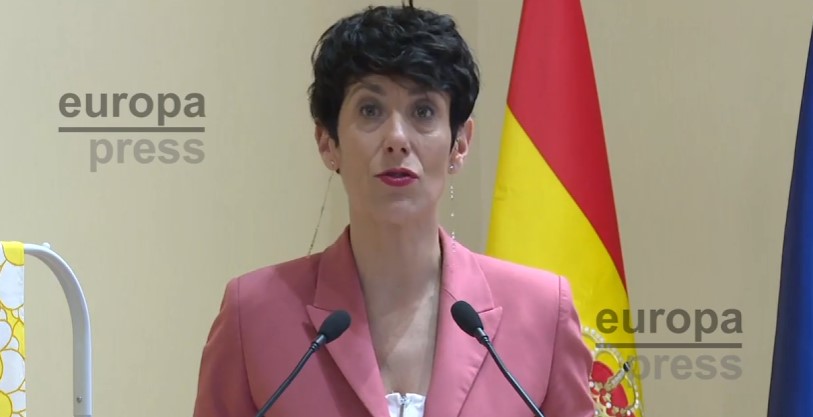 La ministra Saiz dice que necesitamos de 200.000 a 250.000 inmigrantes al año hasta 2050.