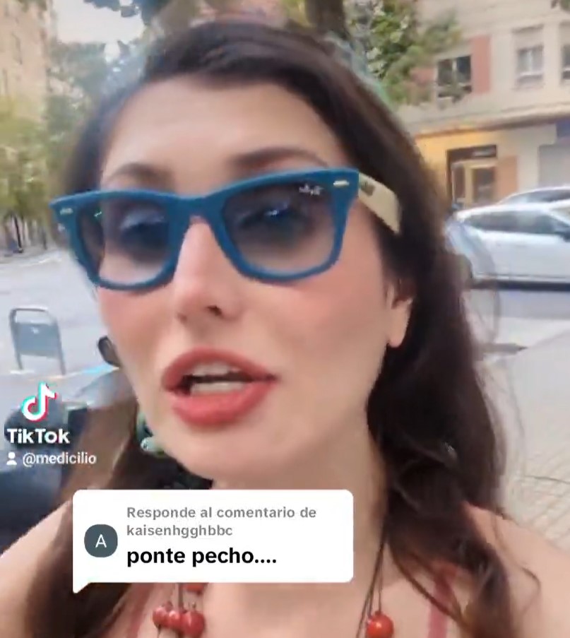 "Soy un junco, fluyo con el viento, me doblo frente a los gilipollas".