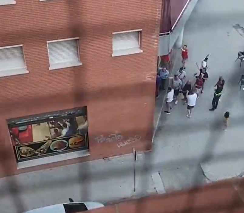 El retardo entre unas emisiones y otras crea situaciones bastante chanantes durante los partidos de la Eurocopa.