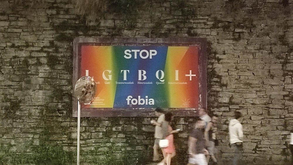 "Queremos p*tas, tranquilidad fuera"