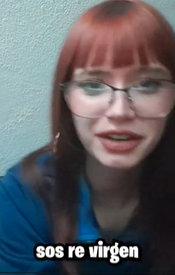 Un chico se declara por webcam y recibe un rotundo y brutal NO.