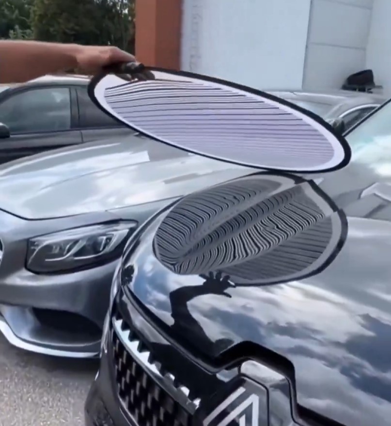 Un sencillo truco para saber si un coche ha tenido golpes.