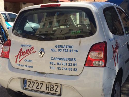 Geriátrico + carnicería... no me inspira mucha confianza.