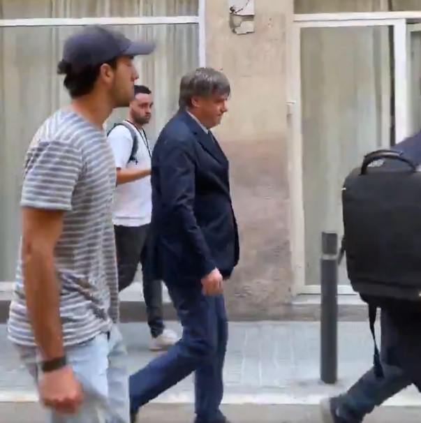 50 cuerpos de policía distintos en cada territorio y ninguno fue capaz de detenerlo.