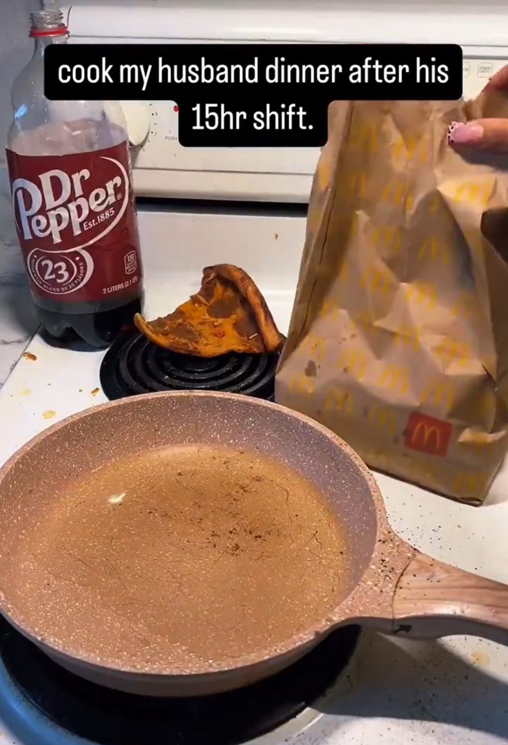 Cuando pides el plato típico del lugar, pero estás en YUESEY.