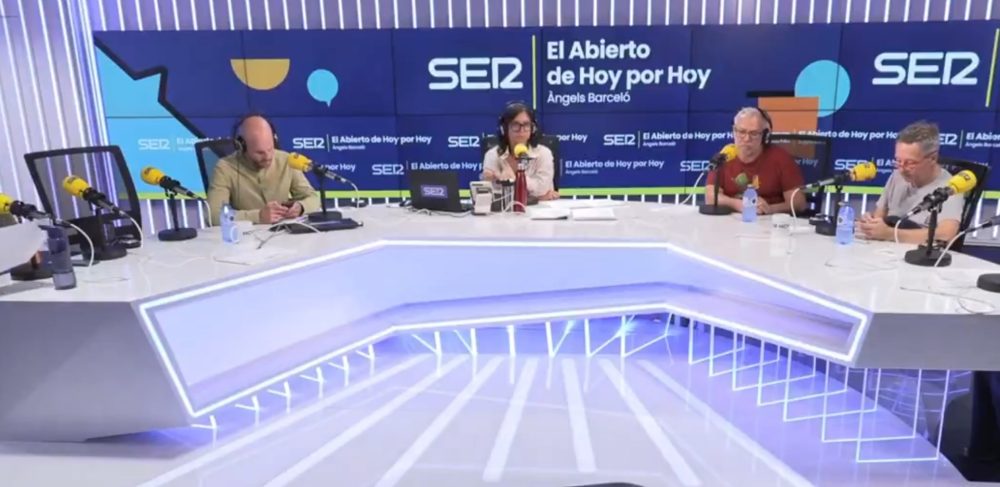 La Ser pone a "Noticias Ilustradas" para ilustrar lo mal que se informan los jóvenes hoy en día.