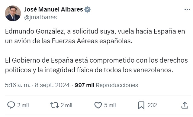 Edmundo González, ganador de las elecciones venezolanas, aterriza en España tras ser aceptada su petición de asilo político.