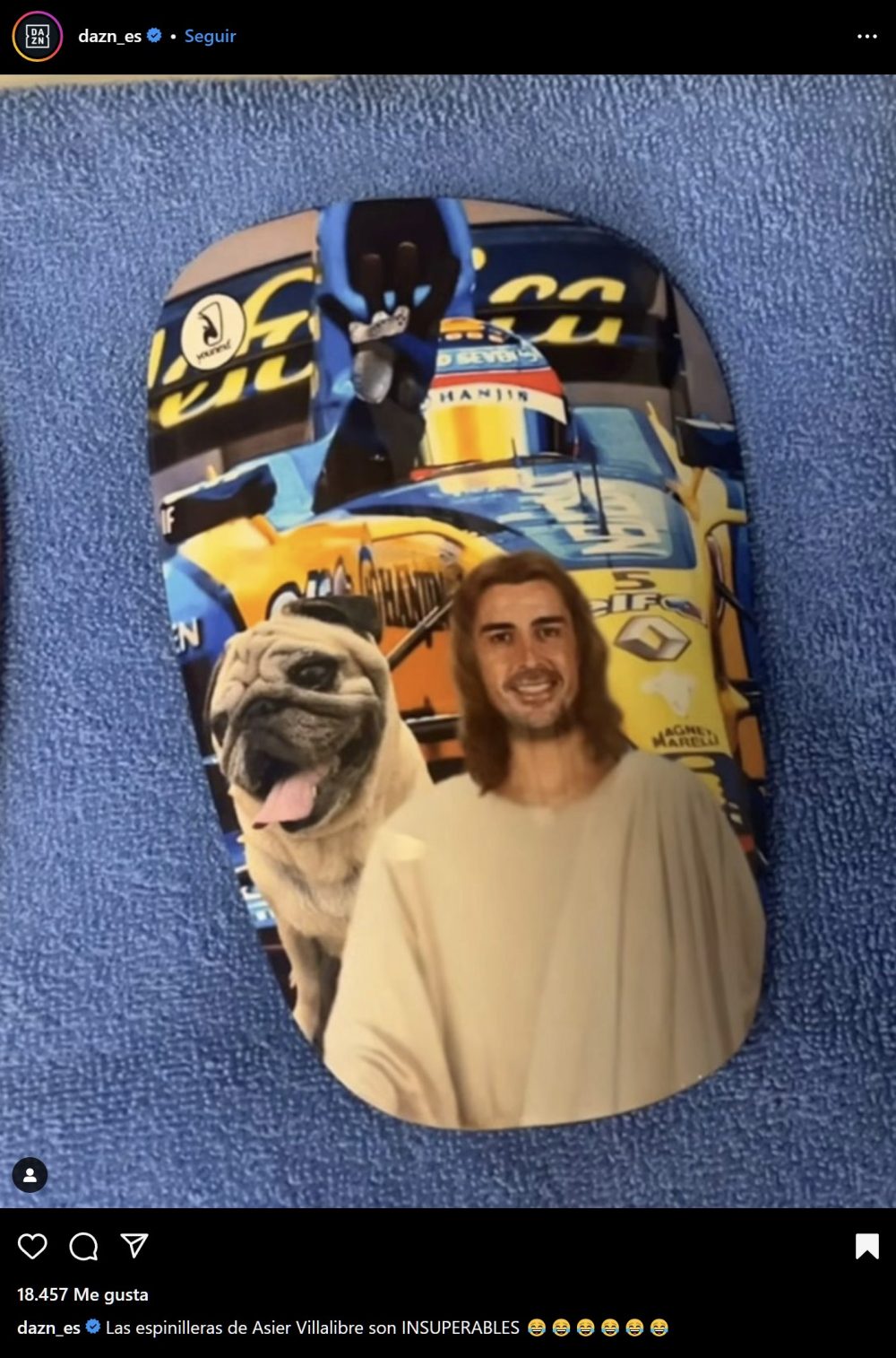 Las espinilleras de Asier Villalibre (Alavés) son simplemente perfectas.