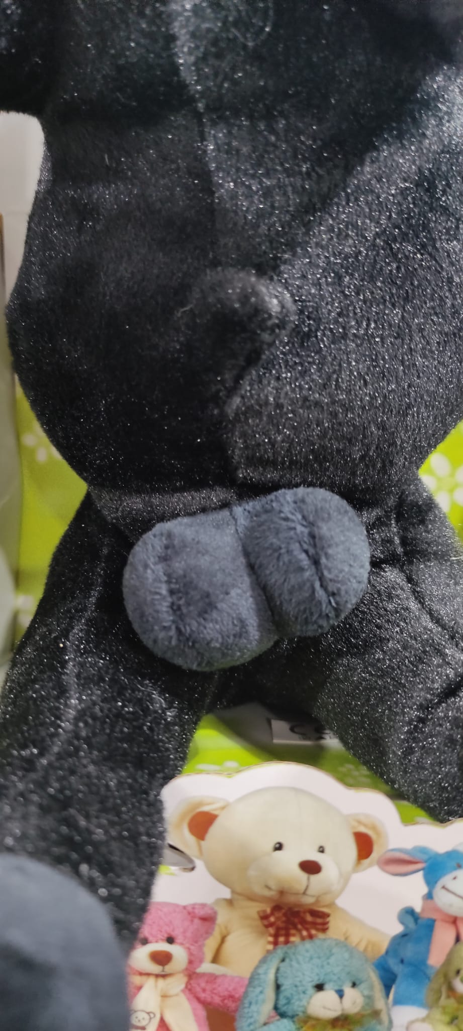 Famosa está comprometida con el realismo de sus toros de peluche.