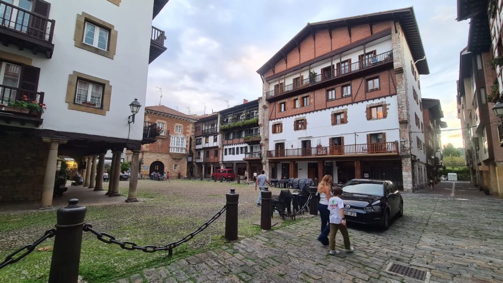 La arquitectura contemporánea no tiene alma. Ejemplo de antes vs después.