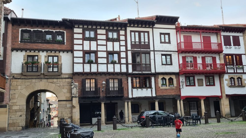 La arquitectura contemporánea no tiene alma. Ejemplo de antes vs después.