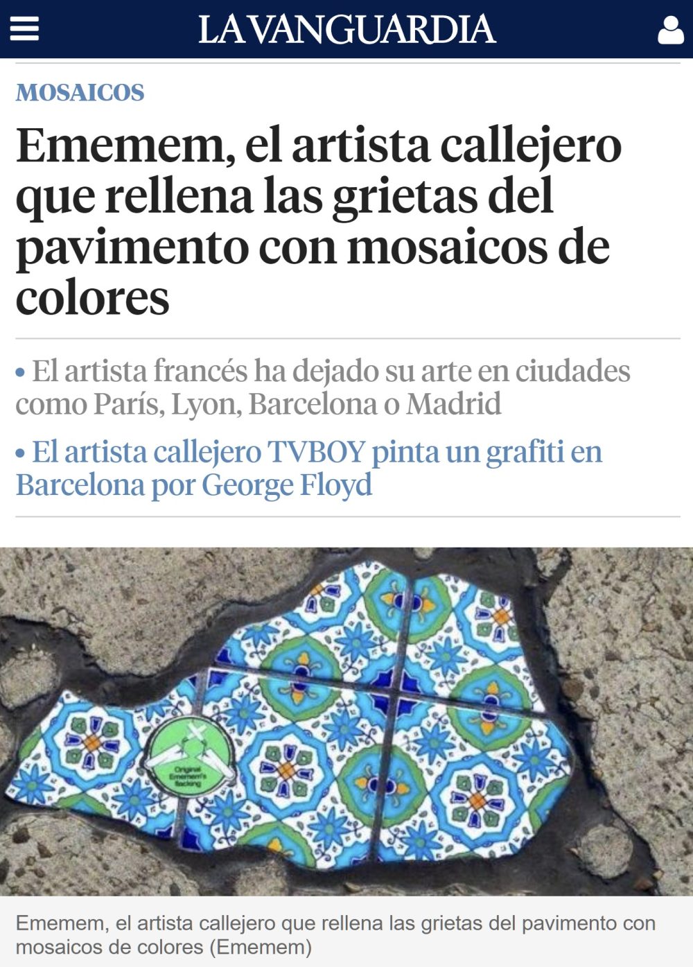 Ememem: el artista callejero que rellena desperfectos con coloridos mosaicos.