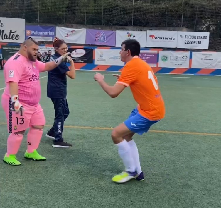 Cada minuto se desbloquea un nuevo personaje...