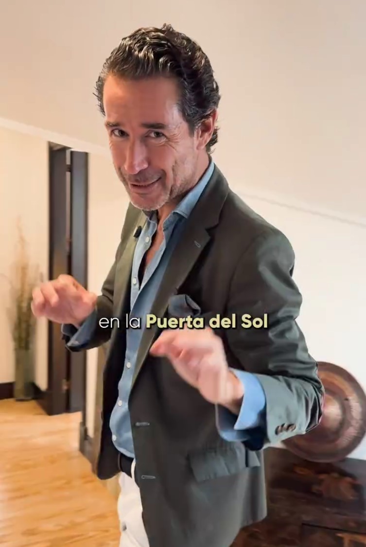 Atentos a este piso de 1 habitación y 599.000 euros que haría las delicias del Jorobado de Notre Dame