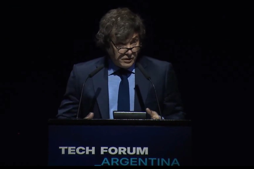 Milei sobre el ex ministro fallecido: "Ginés González era un hijo de mil putаs y será recordado como un hijo de putа".