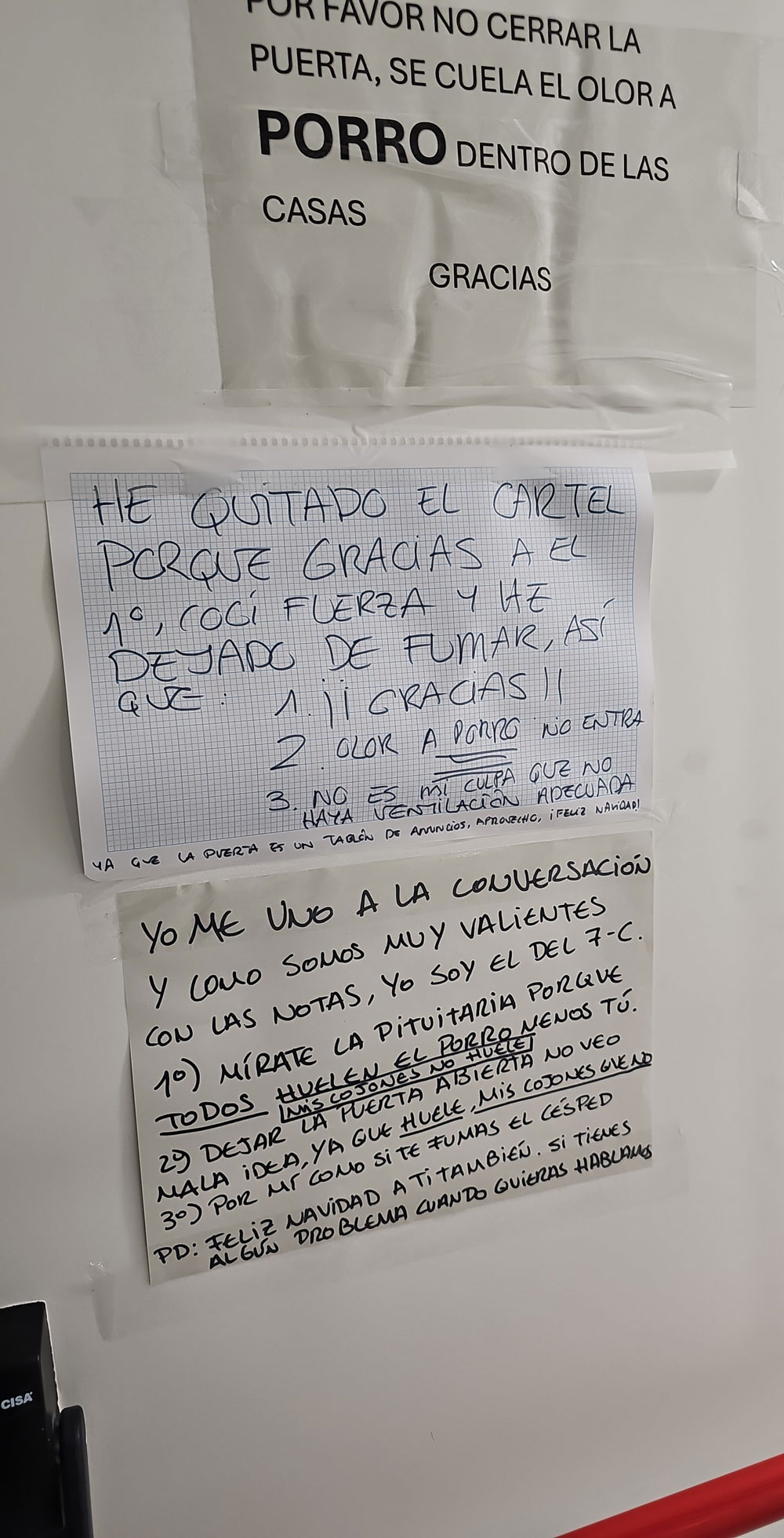 Vecinos colegas que perfuman todo el portal con plantas medicinales.