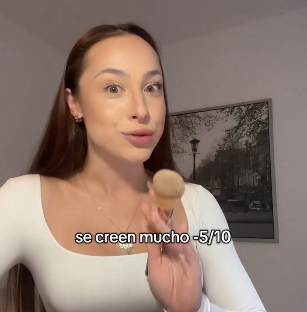 Una mujer rusa explica por qué no le gustan los españoles, y Twitter vuelve a hacer su magia.