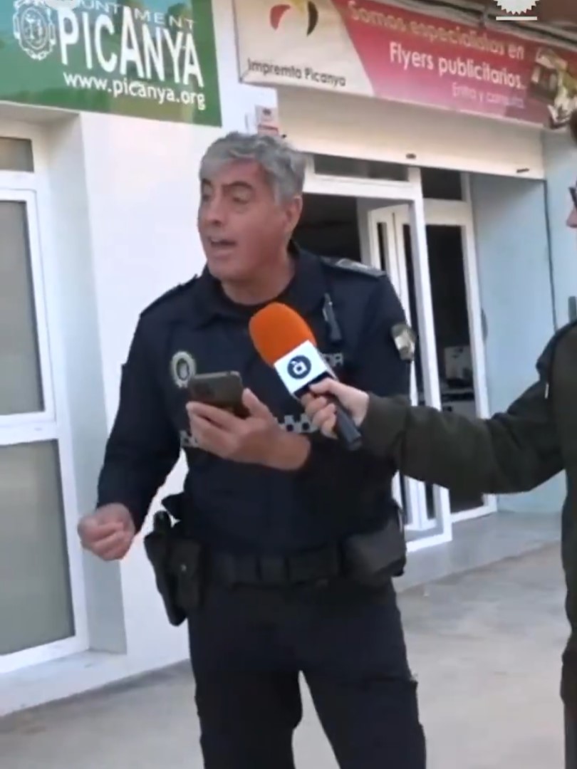 Bailar pegados no es bailar.