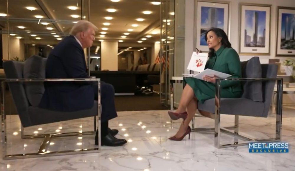 La respuesta de Donald Trump a una periodista que le recriminaba no haber subido el salario mínimo en muchos estados.