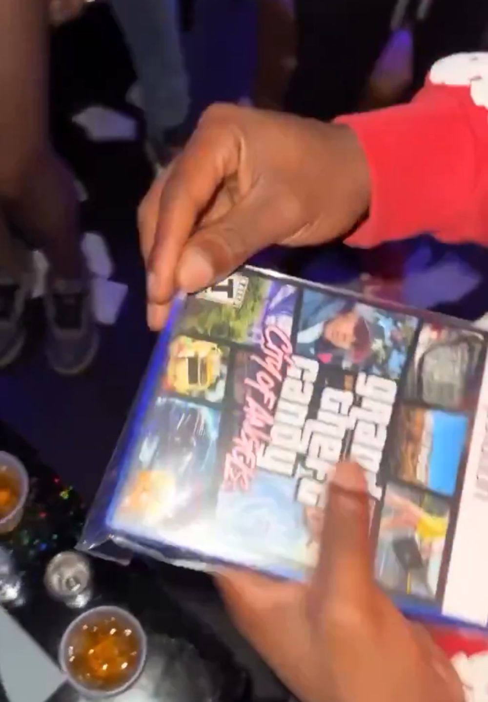 ¿Quién va a sospechar nada de un GTA precintado?