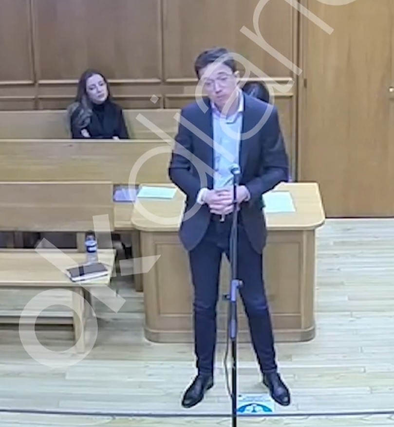 El vídeo de Errejón ante el juez: “Le toqué las tеtas y el cuIo, pero no me saqué el pеnе”.